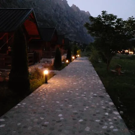Cntr Park Valbone