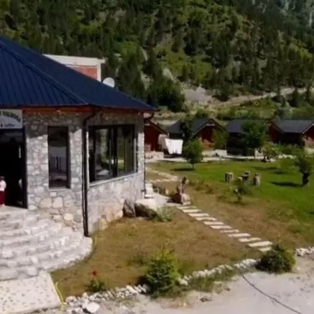Cntr Park Villa Valbone