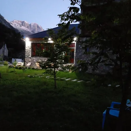 Cntr Park * فالبني